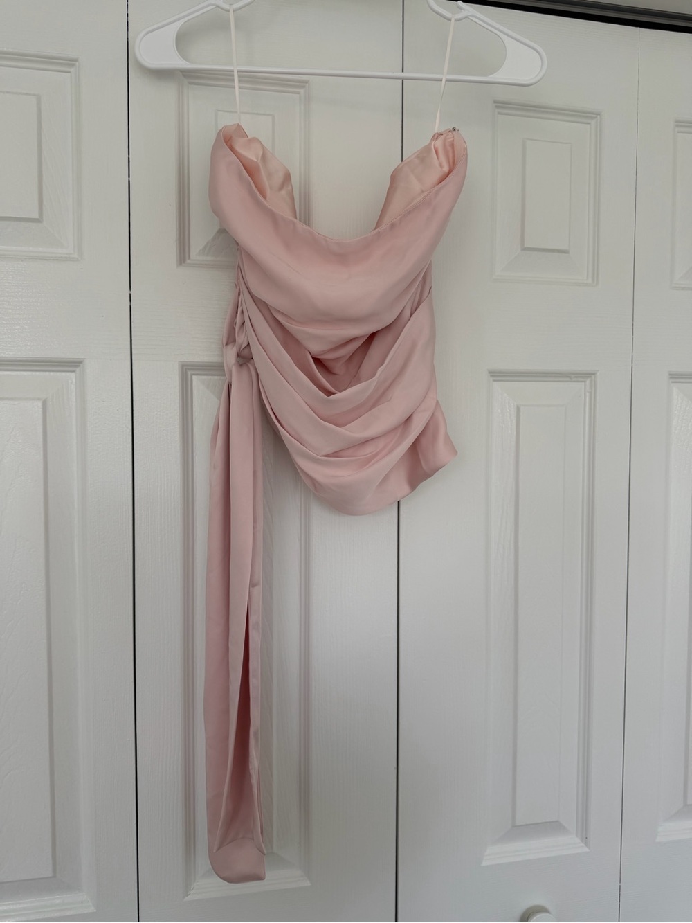 Meshki Allegra Satin Ruched Strapless Top Pale Pink/Blush XS